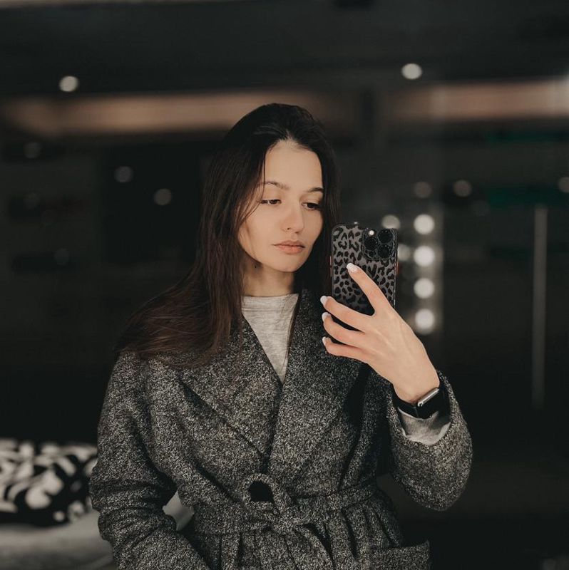 Яна