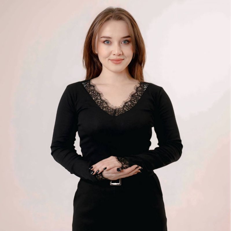 Шарин Есжанова