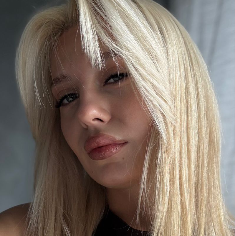 Мусатова Александра
