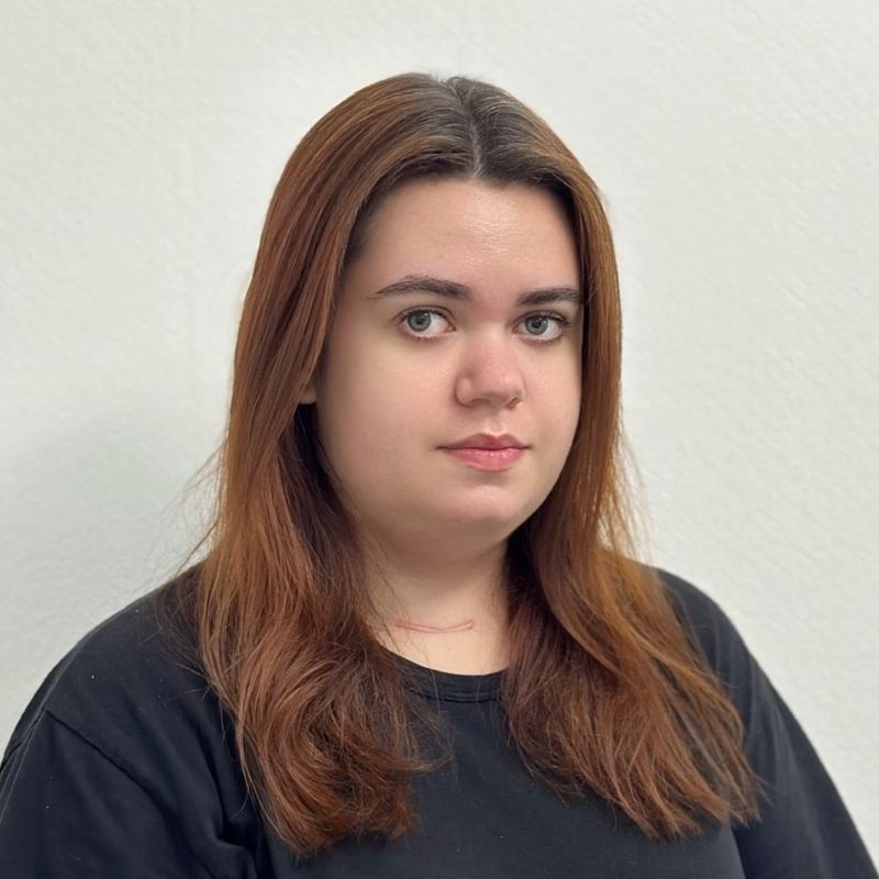 Полина