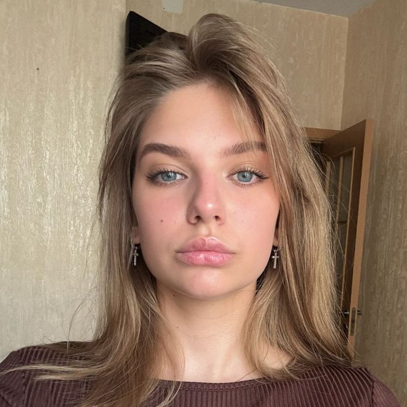 Алёна