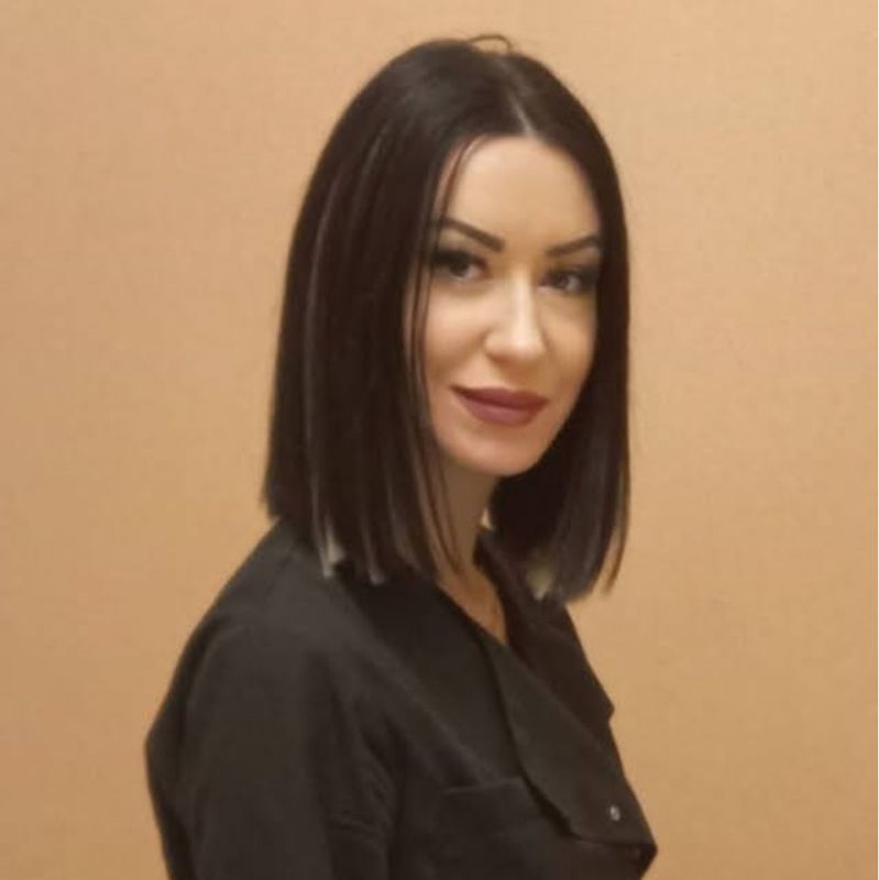 Надьярная Елена