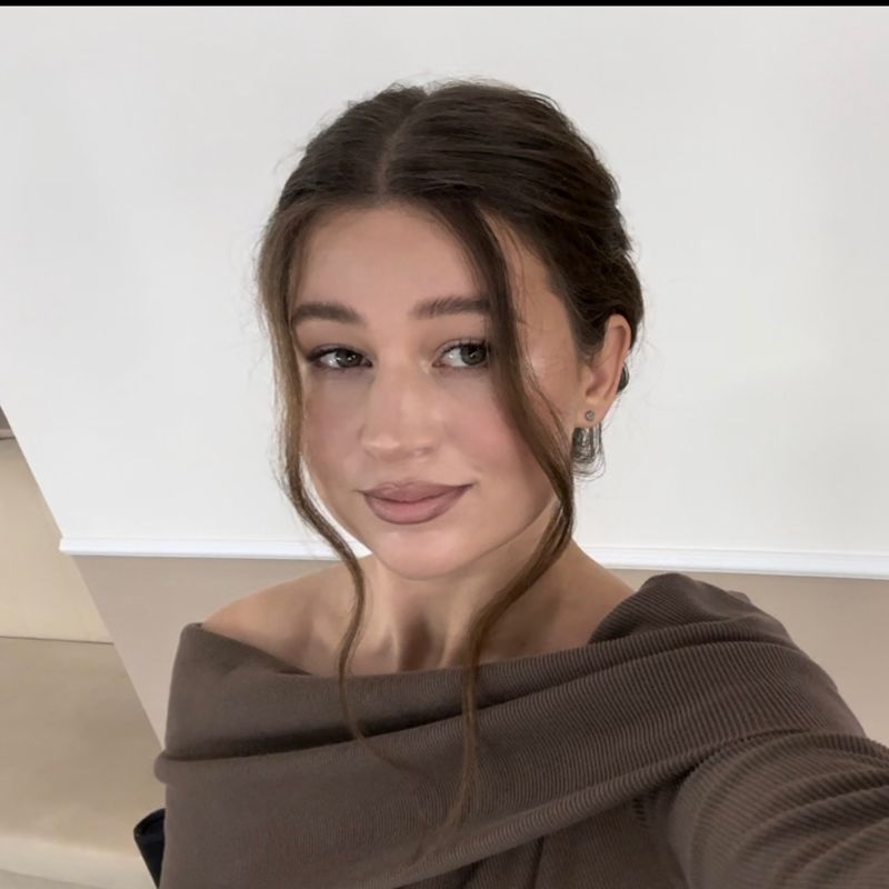 Неманова Юлия