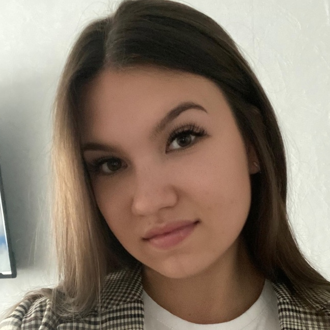Абрамова Юлия