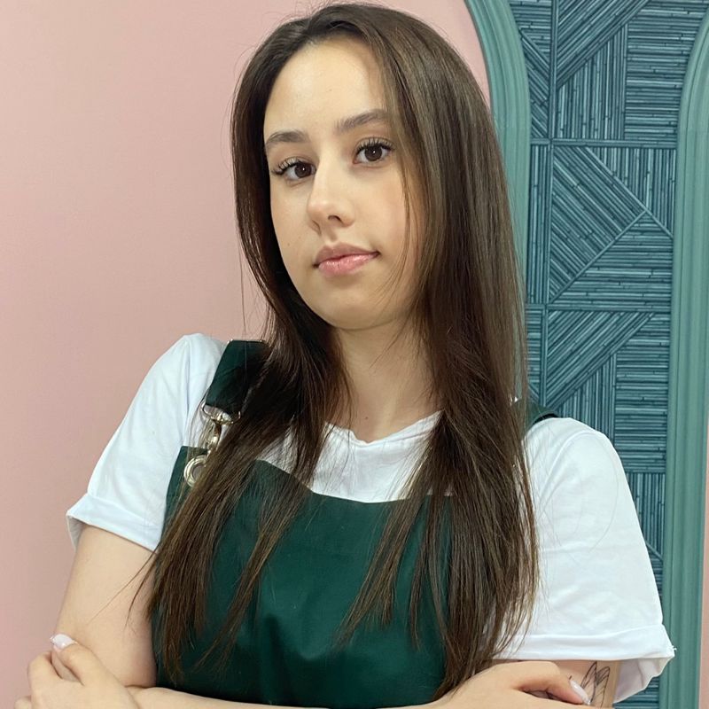 Полина
