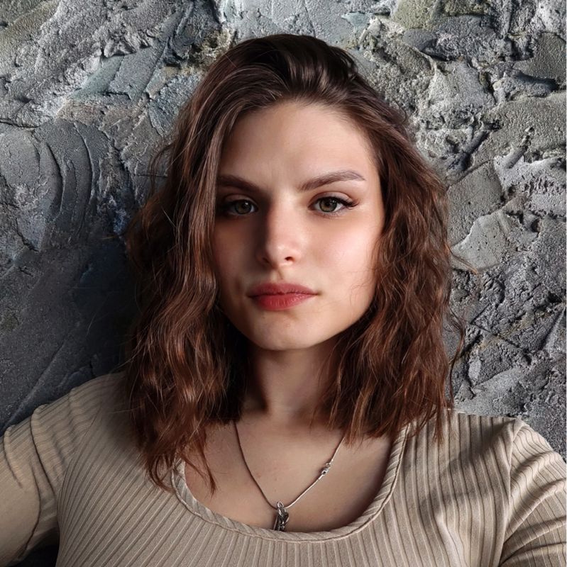 Алина