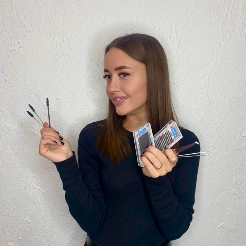 Полина