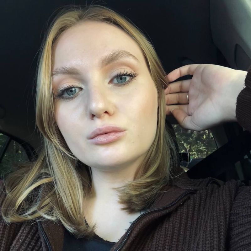 Алина