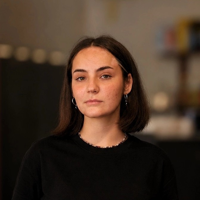 Алина стажер
