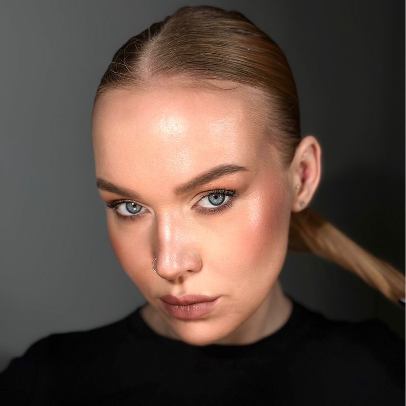 Алина