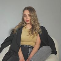 Яна