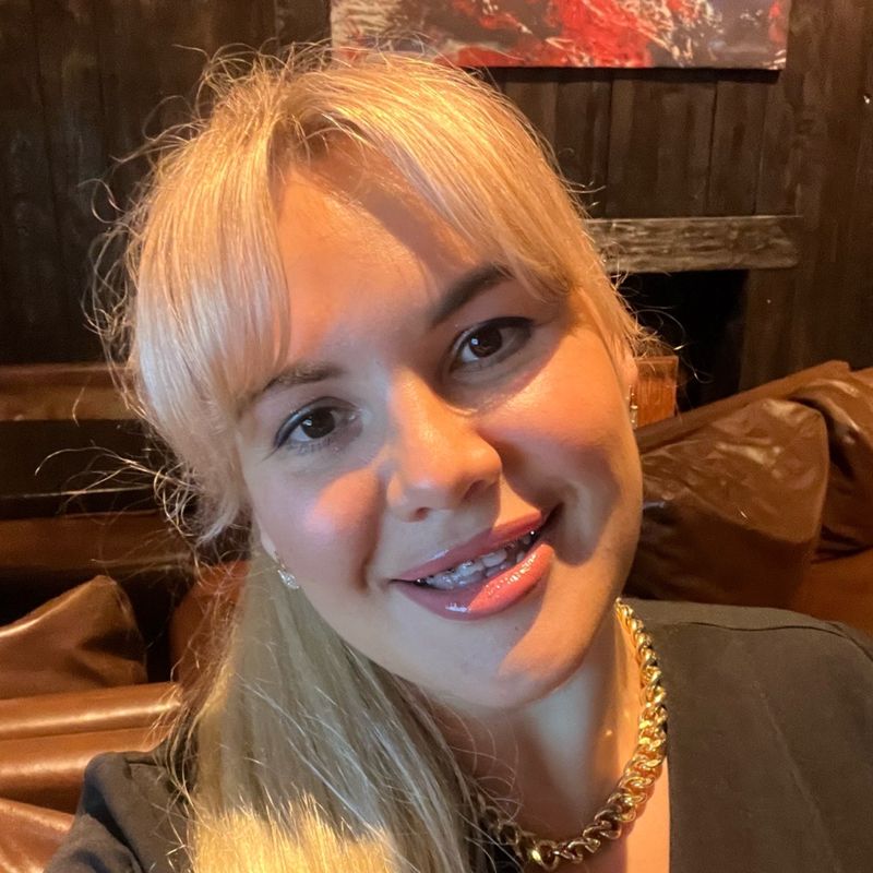 Клюквина Виолетта