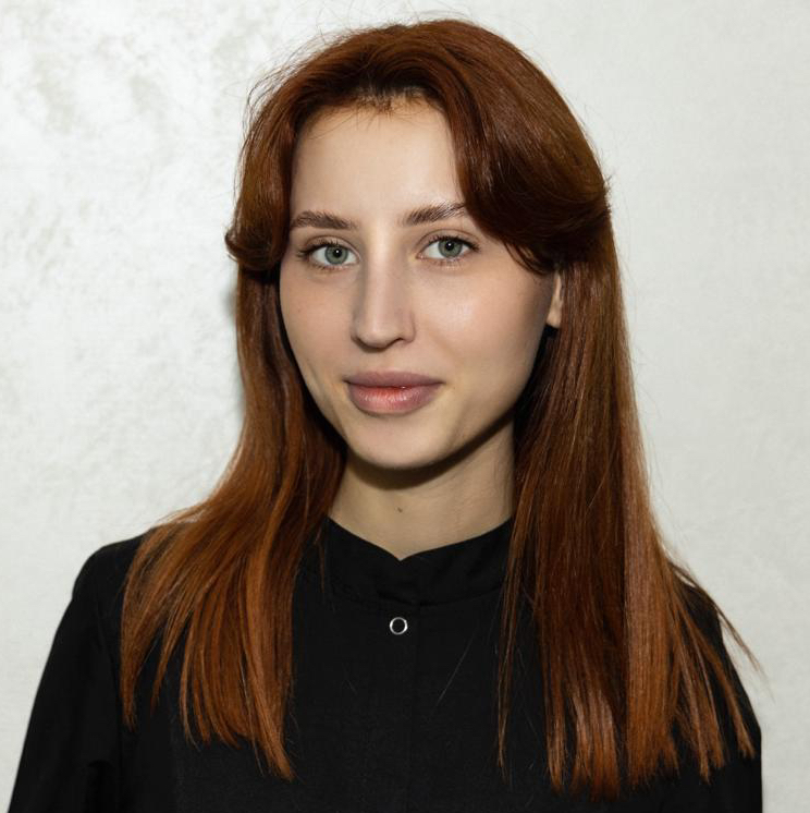 Б Кристина