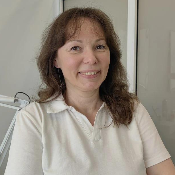 Колесникова Елена