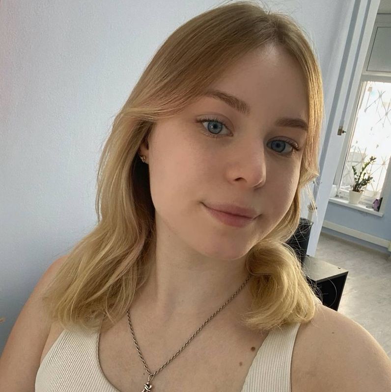 Алёна