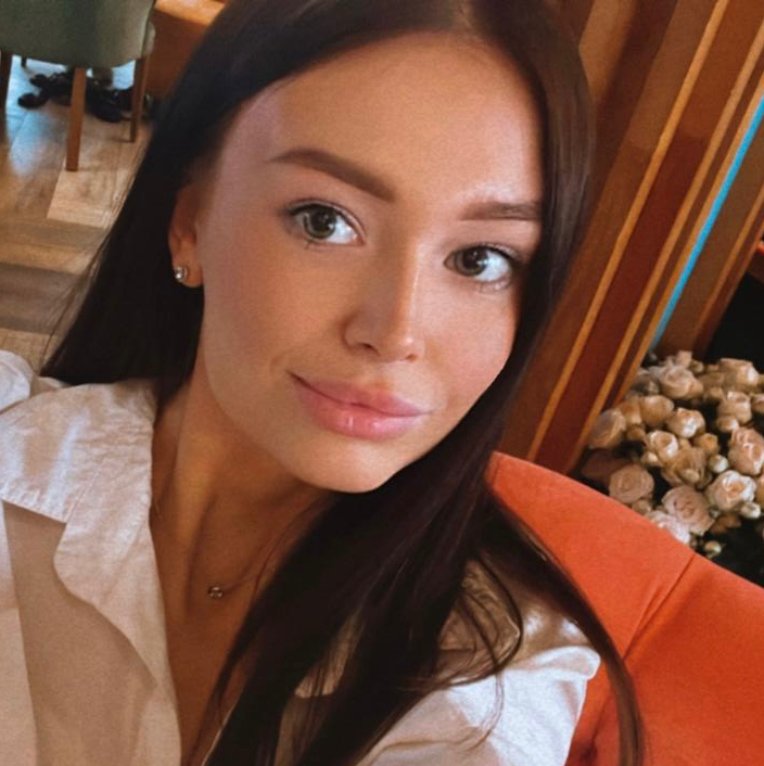Леонова Дарья