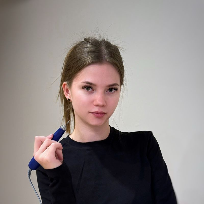 Холдеева Виктория