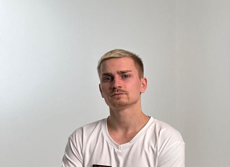 Поморов Виктор