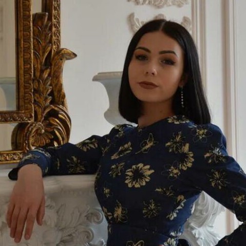 К. Ангелина