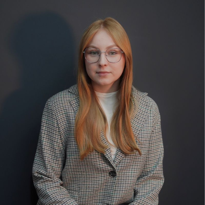 Полина
