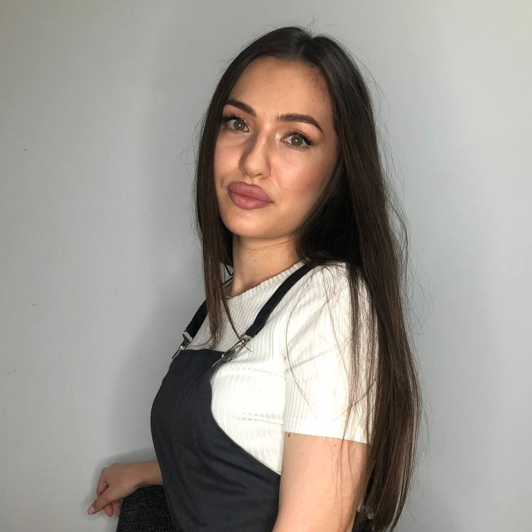 Ева