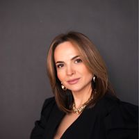 Земцова Елена