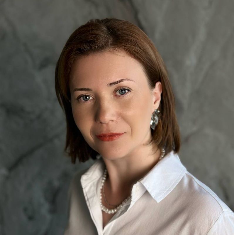 Белякова Елена