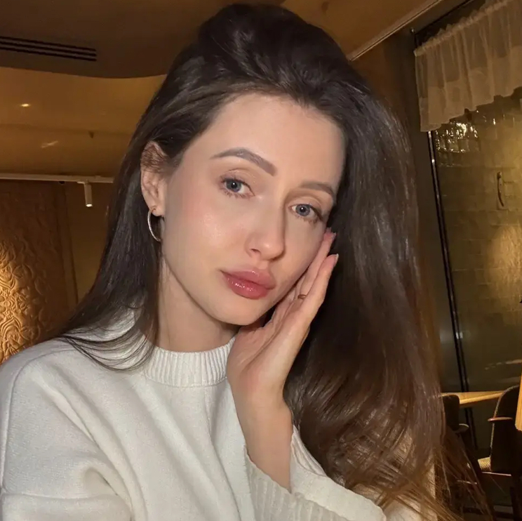 Яна