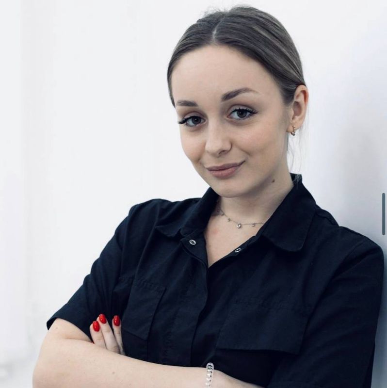 Яна