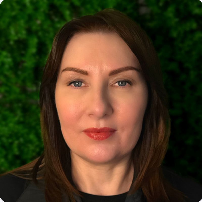 Усова Анна