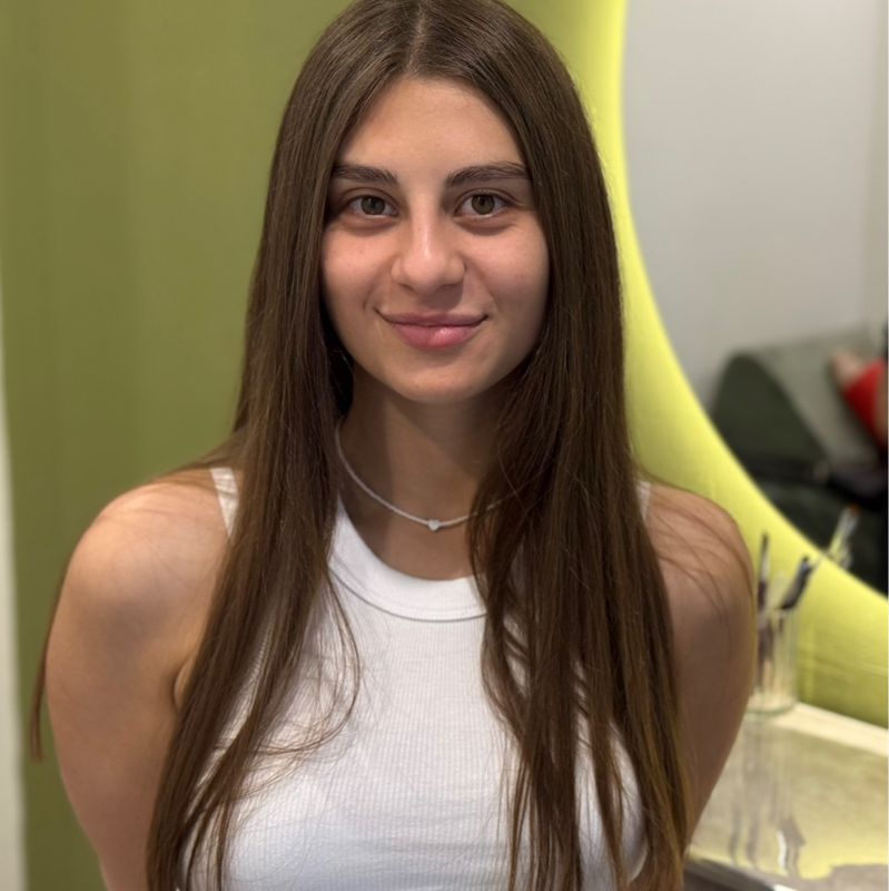 Полина