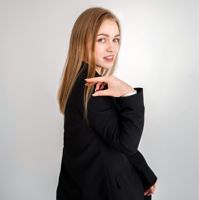 Аня
