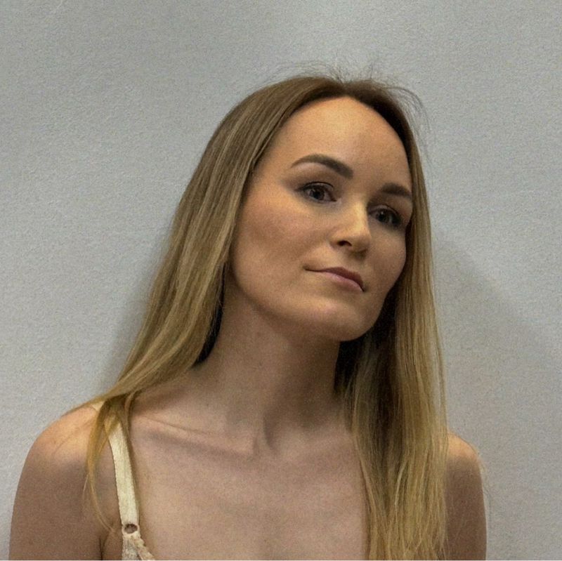 Елсукова Виктория