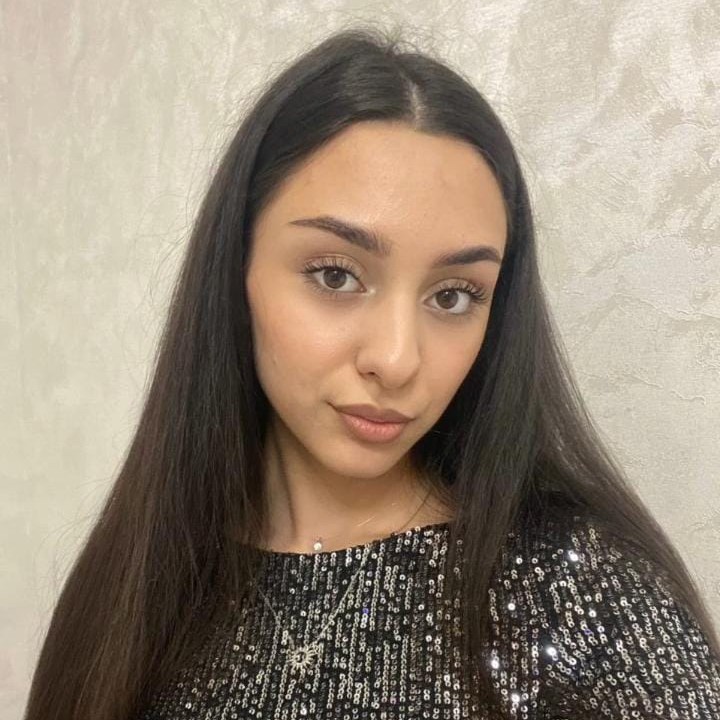 Алина