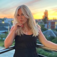 Адамчик Елена