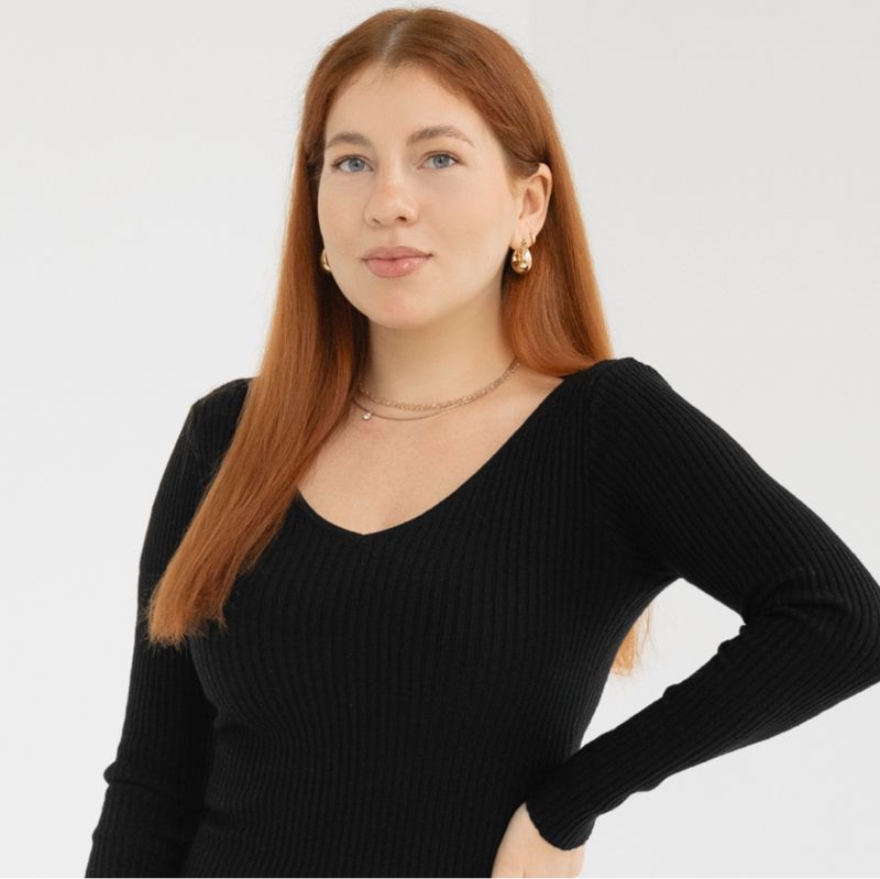 Алина