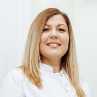 Полина