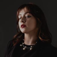 Полина