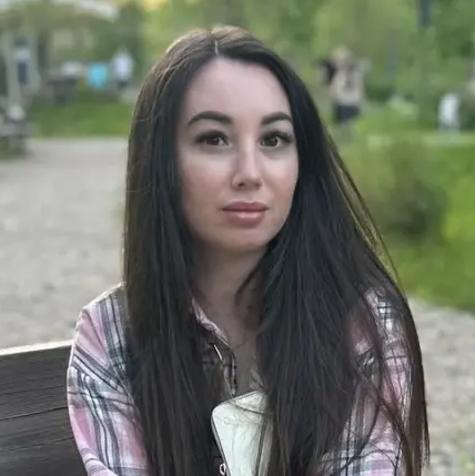 Алина