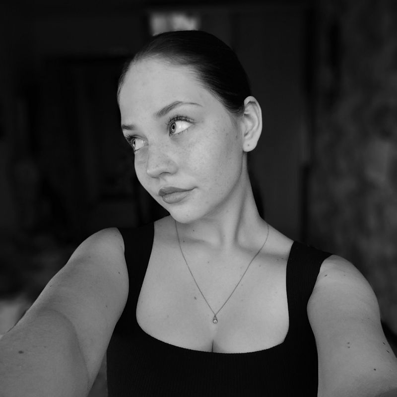 Широкова Марина