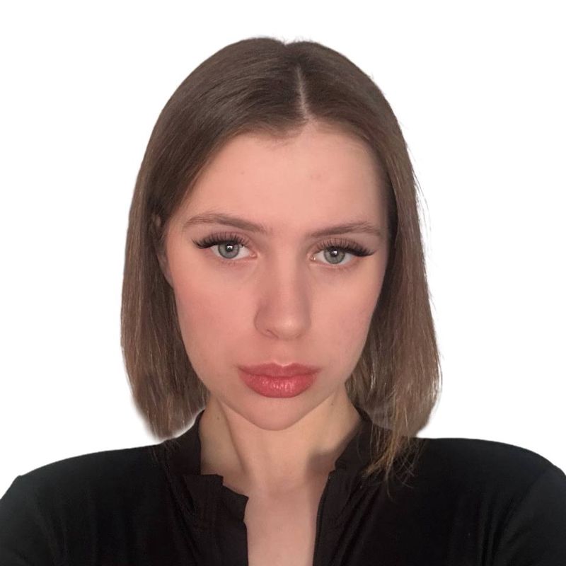 Елена Л