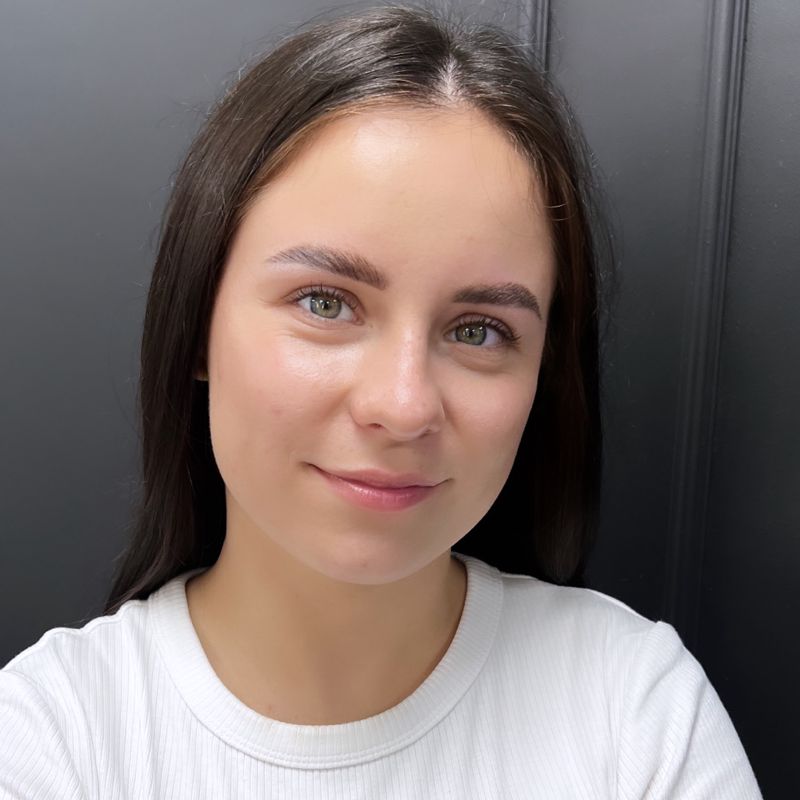 Полина