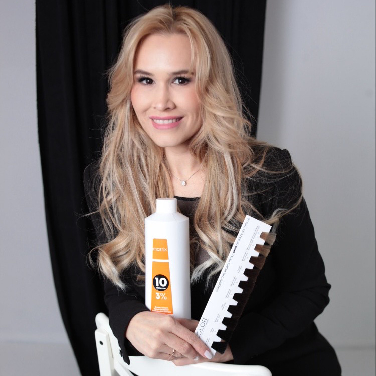 Губайдуллина Земфира