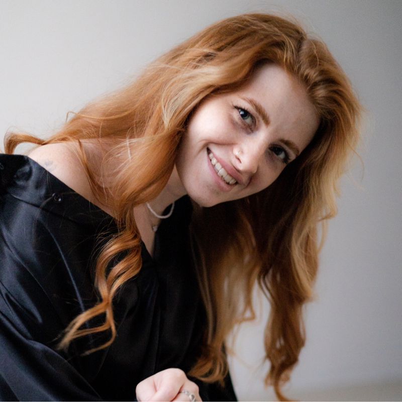 Алина