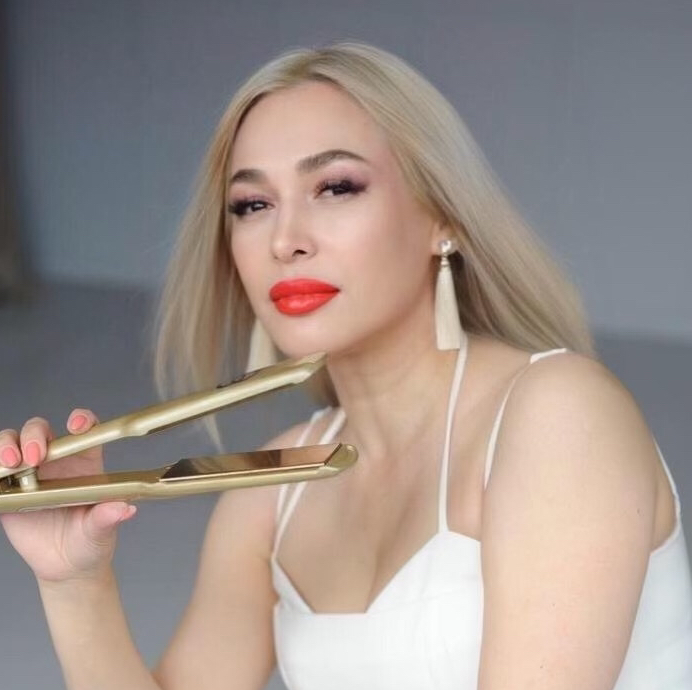 Алина