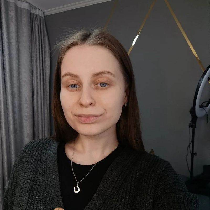 Мельникова Елена