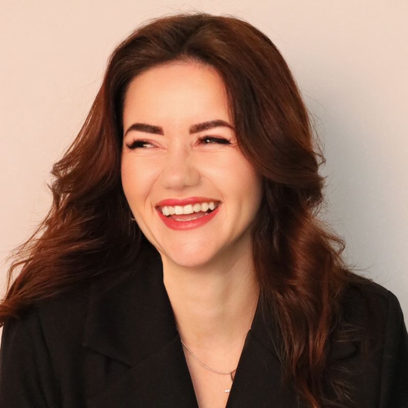 Елена Соколова