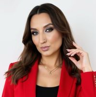 Елена Финаева — прическа в городе Чита