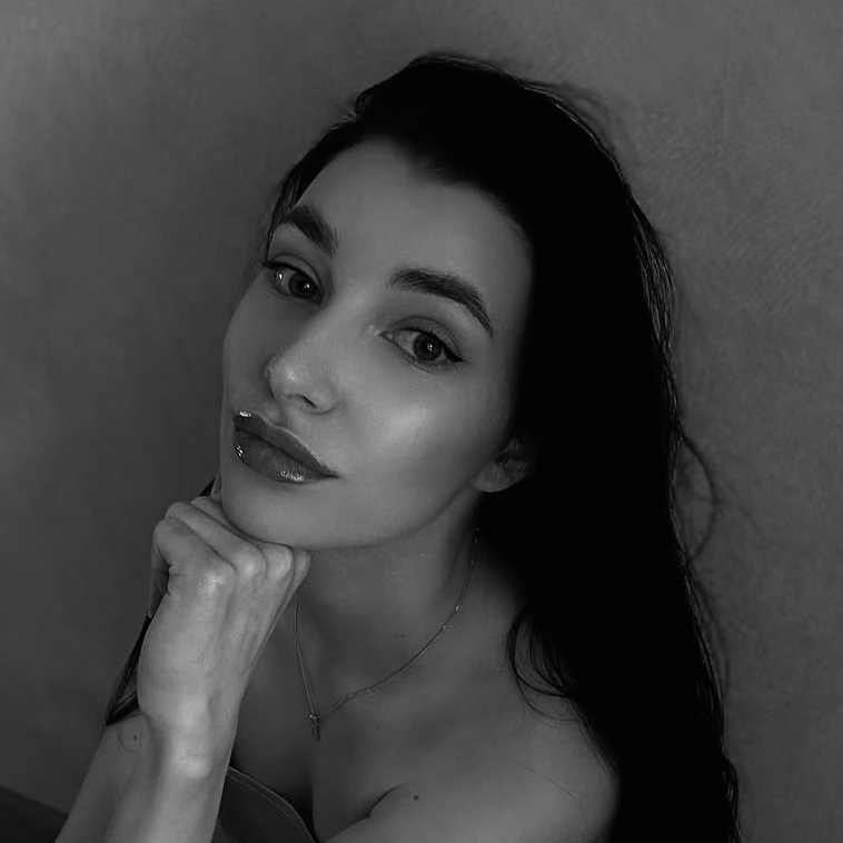 Арина Понизовская