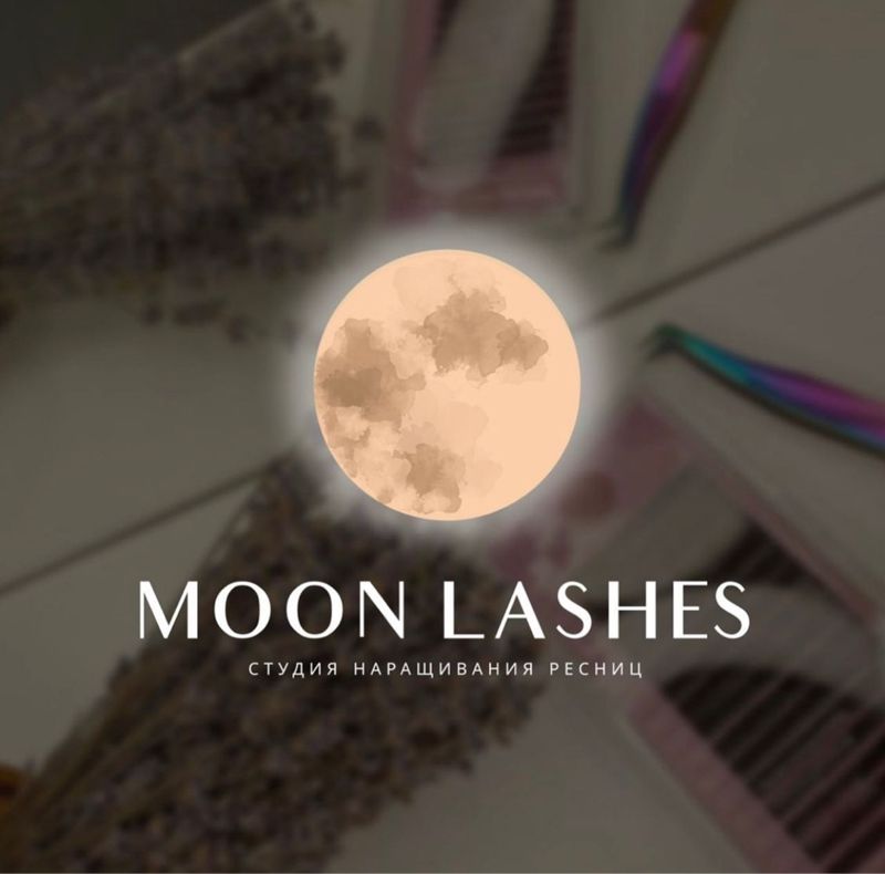 MoonLashes.art